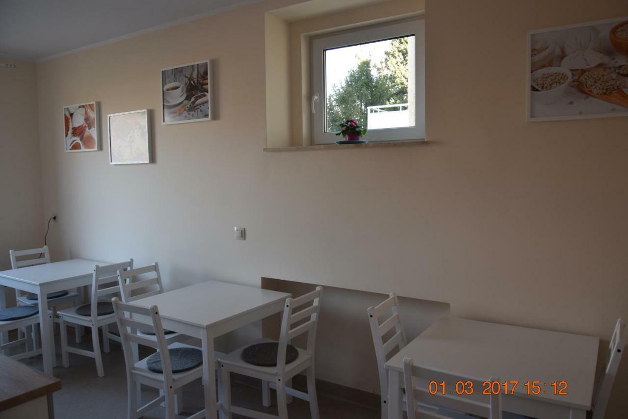 Botanik Hostel พอซนาน ภายนอก รูปภาพ